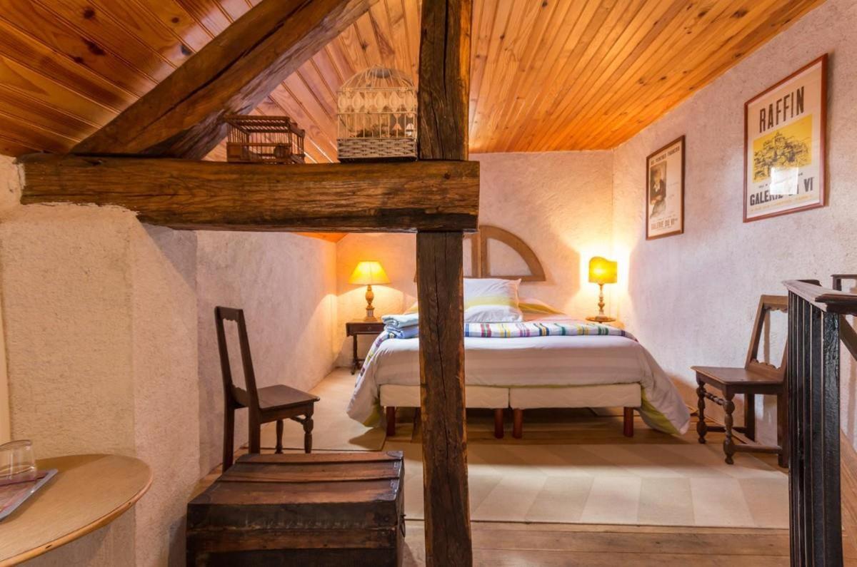 Arquian La Maison Bleue מראה חיצוני תמונה